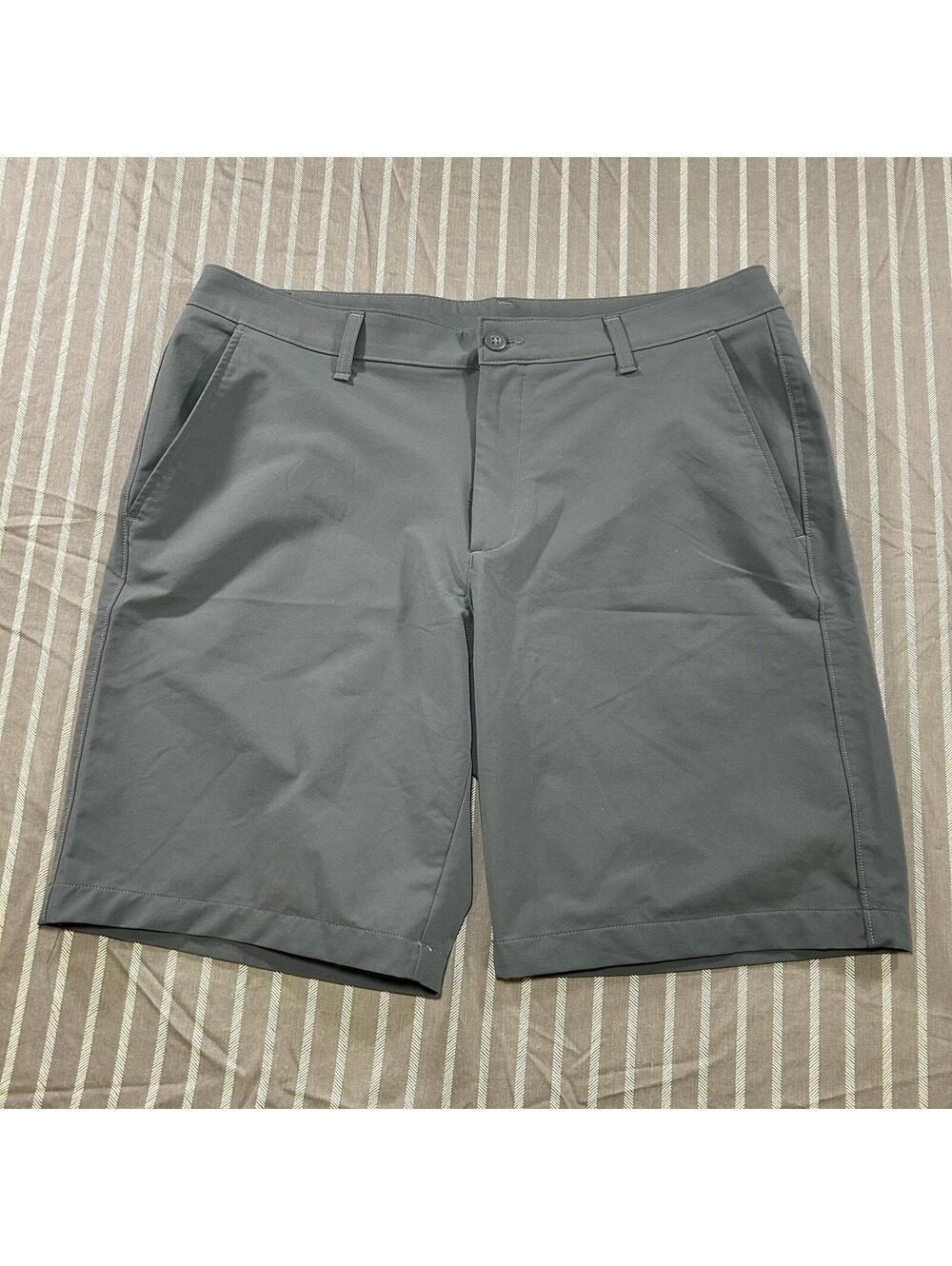 Under Armour Gray Golf Shorts Men Size 38